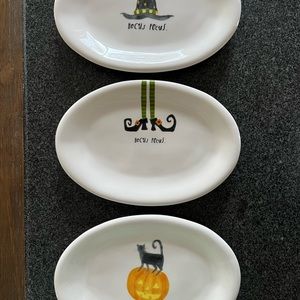 Rae Dunn Halloween plates set of 3